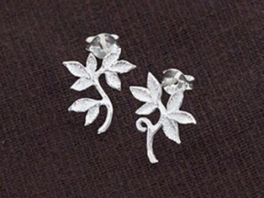 925 Sterling Silver Leaf Branch Stud Earrings 12x13.5mm.