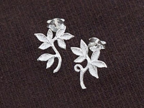 1 pair of 925 Sterling Silver Leaf Branch Stud Earrings 12x13.5mm. satin finished