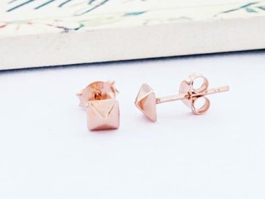 925 Sterling Silver Rose Gold Vermeil Style Tiny Pyramid Earrings 5mm.