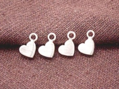 925 Sterling Silver Brushed Heart Charms 5x6mm.