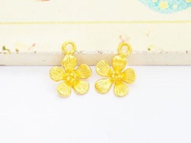 925 Sterling Silver 24k Gold Vermeil Style Flower Charms 10 mm.