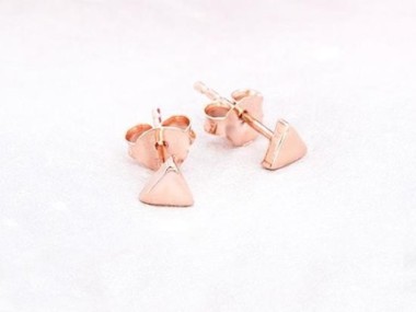 925 Sterling Silver Rose Gold Vermeil Style Tiny Triangle Stud Earrings 4mm.