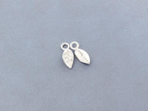 4 of 925 Sterling Silver Leaf Charms 4x7mm.,Tiny Leaf Charms