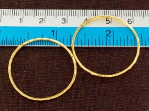 2 of 925 Sterling Silver 24k Gold Vermeil Style Hammered Circle Closed Rings 30mm.