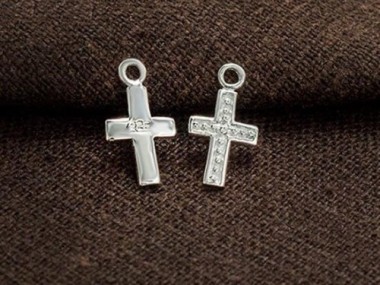 925 Sterling Silver Cross Charms 7x11mm.