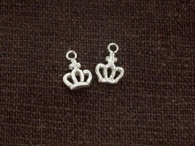 925 Sterling Silver Tiny Crown Charms 6x7 mm.