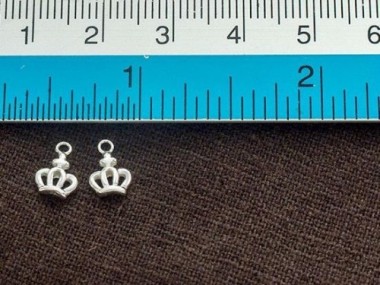 925 Sterling Silver Tiny Crown Charms 6x7 mm.