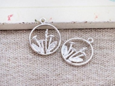 925 Sterling Silver Wild Flower Pendants 14mm.