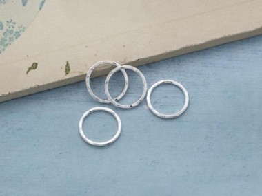 925 Sterling Silver Hammered Circle Closed Rings, Connectors 15mm.