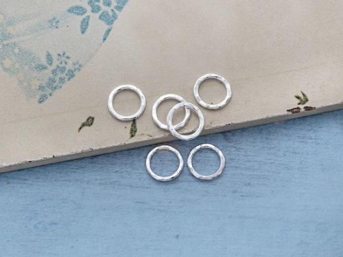 6 of 925 Sterling Silver Hammered Circle Closed Rings, Connectors 10mm.