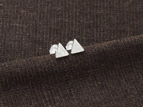 1 pair of 925 Sterling Silver Brushed Triangle Stud Earrings 5mm. , minimalist earrings