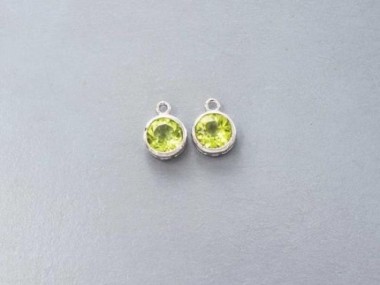 Natural Round Peridot & Sterling Silver Bezeled Charms 7mm.