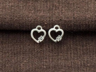 925 Sterling Silver Cubic Zirconia Heart Charms 7 mm.