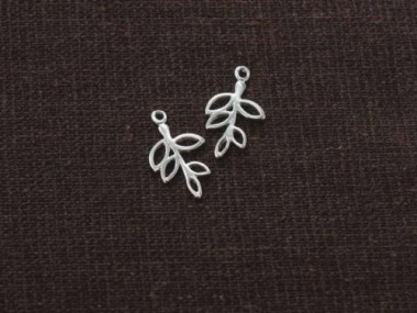 925 Sterling Silver Leaf Branch Charm 9.5x16mm.