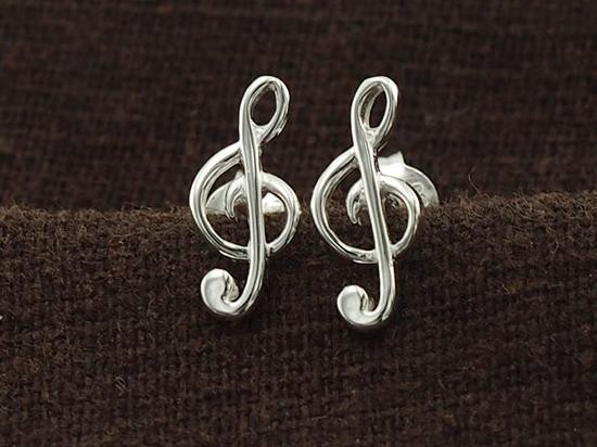 1 pair of 925 Sterling Silver Treble Clef Stud Earrings 5x12mm., Polish finish