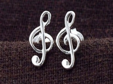 925 Sterling Silver Treble Clef Stud Earrings 5x12mm.,