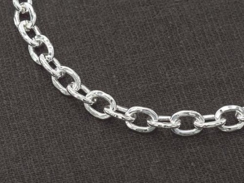 7 inches of Karen Hill Tribe Silver Hammered Oval Opened Link Chain 6.5x9.5mm.