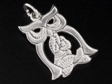 925 Sterling Silver Owl Charm 12.5x17mm.