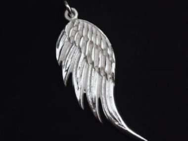 925 Sterling Silver Angel Wing Pendant 14x34mm.