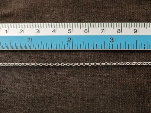 30 inches of 925 Sterling Silver Oval Chain 1.6x2.2 mm.