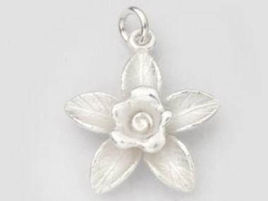 925 Sterling Silver Flower Pendant 17mm.