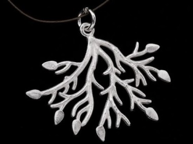 925 Sterling Silver Leaf Branch Pendant 26x30 mm.