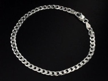 925 Sterling Silver Diamond Cut Curb Chain Bracelet.