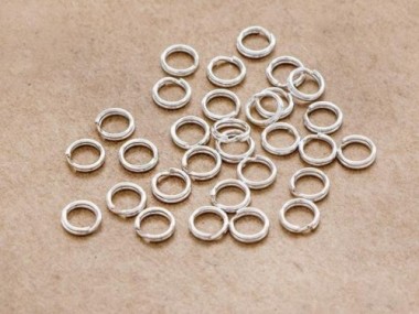 30 of 925 Sterling Silver Split Rings 5 mm.