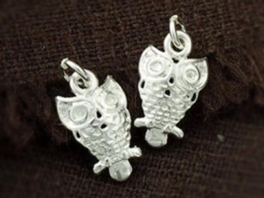 925 Sterling Silver Tiny Owl Charms 8x11mm.