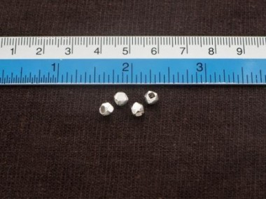 Karen Hill Tribe Silver Facet Beads 4 mm.