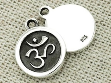 925 Sterling Silver Ohm Printed Charms 10mm.