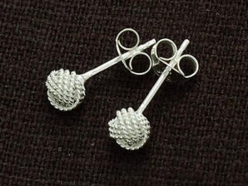 2 pairs of 925 Sterling Silver Twist Wire Love Knot Stud Earrings 5 mm.