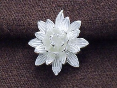 925 Sterling Silver Lotus Flower Pendant 16mm.