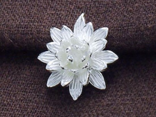 1 of 925 Sterling Silver Lotus Flower Pendant 16mm.