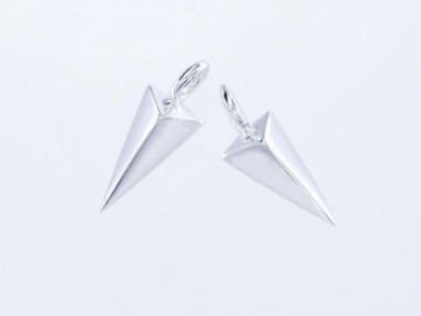 925 Sterling Silver Triangle Charms 5x10mm.