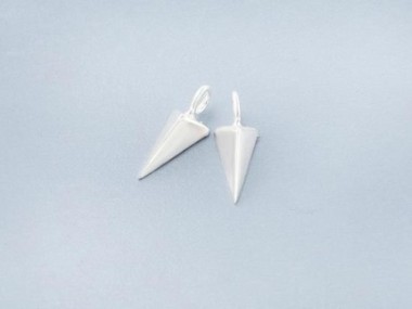 925 Sterling Silver Triangle Charms 5x10mm.