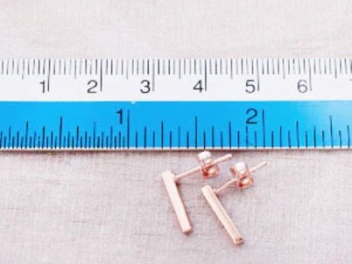 1 Pair of 925 Sterling Silver Rose Gold Vermeil Style Rectangle Stick Stud Earrings. 2x12 mm.