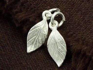 925 Sterling Silver Leaf Charms 6x11mm.,