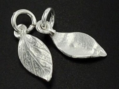 925 Sterling Silver Leaf Charms 6x11mm.,