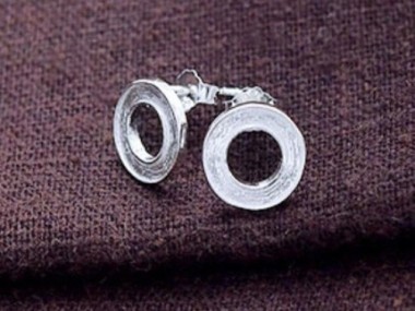 925 Sterling Silver Textured Circle Stud Earrings 9mm.