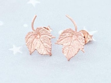 925 Sterling Silver Rose Gold Vermeil Style Maple Leaf Stud Earrings 10mm.