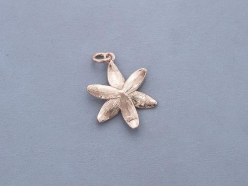 1 of 925 Sterling Silver Rose Gold Vermeil Style Lily Flower Pendant 17mm.