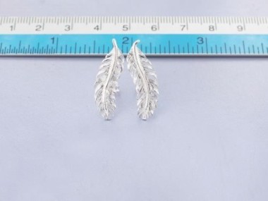 925 Sterling Silver Feather Stud Earrings 7.5x26mm.