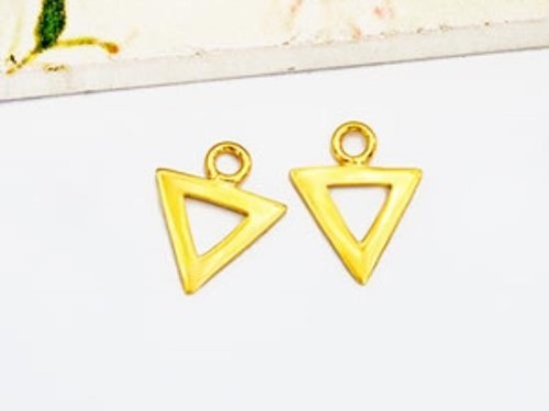 4 of 925 Sterling Silver Gold Vermeil Style Triangle Charms 8.5x7.5 mm.