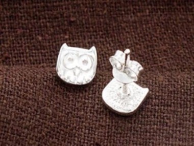 925 Sterling Silver Tiny Owl Stud Earrings 6.5mm.