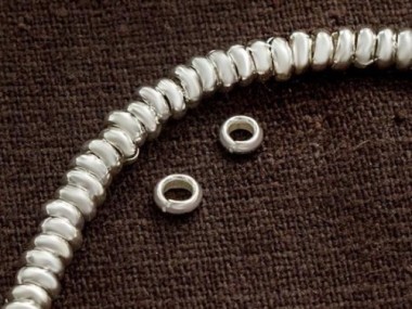 Karen Hill Tribe Silver Plain Ring Beads 4x1.8 mm.