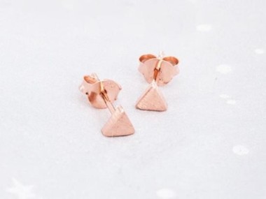 925 Sterling Silver Rose Gold Vermeil Style Tiny Triangle Stud Earrings 4mm.