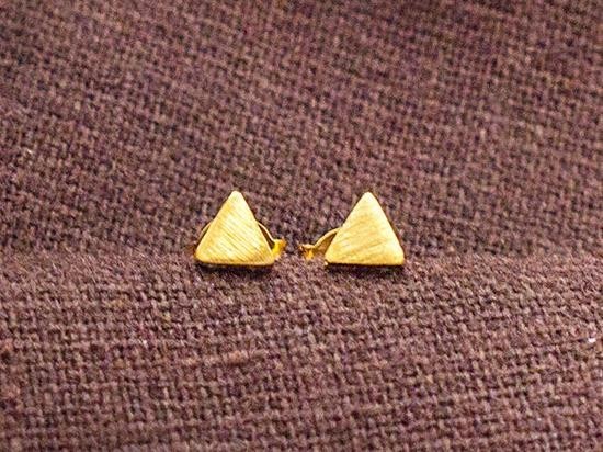 1 Pair of 925 Sterling Silver 24K Gold Vermeil Style Tiny Triangle Stud Earrings 4mm. Brush Finished.