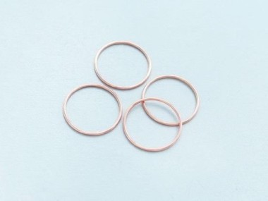 925 Sterling Silver Rose Gold Vermeil Style Closed Rings 20x1 mm.