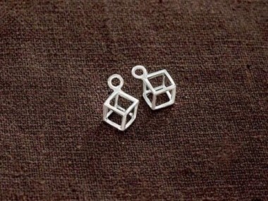 925 Sterling Silver Cube Charms 5.5 mm.